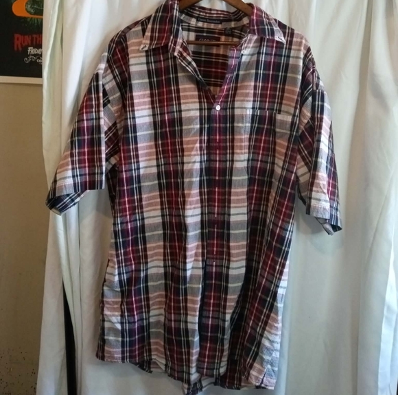 Gant Other - Gant XXL Plaid Short Sleeve Button Down Shirt in Burgundy Navy White Seersucker